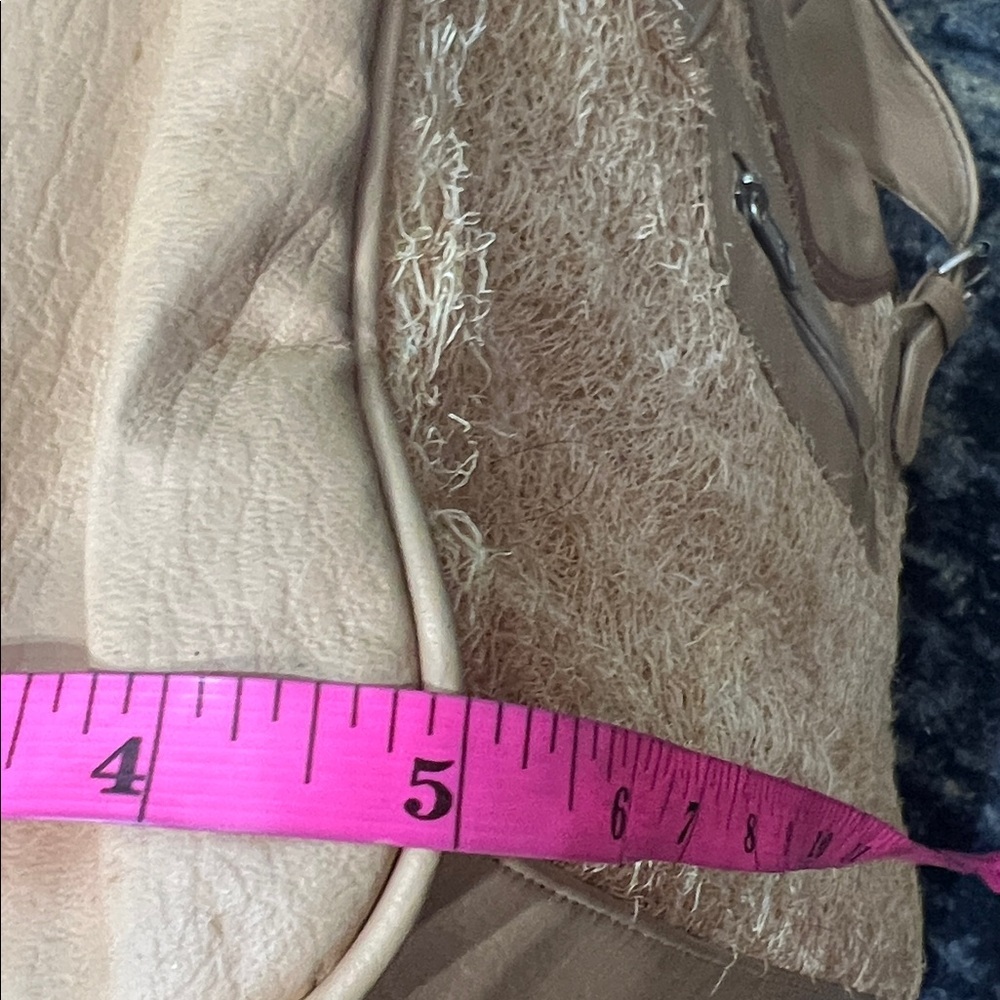 Elegant Tan Women's Bag with Bow Accent Gambas Craft Bohemian NWT - Picture 14 of 14
